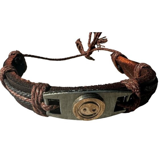 Leather Yin Yang Peace Sign Adjustable Cuff Bracelet Boho with Metal Pendant - Picture 4 of 8